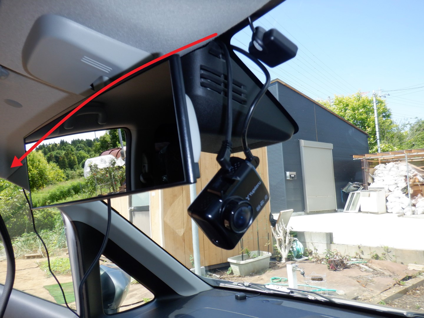 ドライブレコーダー ユピテル SN-TW9700dPの取り付け方 リアカメラ